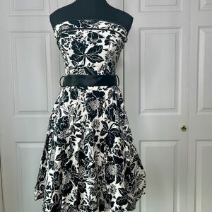 Shasa Collection Strapless Fit & Flare Dress Size L